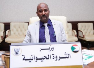 وزير الثروة الحيوانية والسمكية يكشف حصيلة عوائد صادر الماشية عبر المصارف وزير الثروة الحيوانية والسمكية يكشف حصيلة عوائد صادر الماشية عبر المصارف