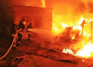 حريق يقضي على 51 منزلاً بالميرم في غرب كردفان حريق يقضي على 51 منزلاً بالميرم في غرب كردفان