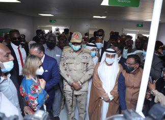 النائب الأول لرئيس مجلس السيادة يفتتح مستشفى السلام للشيخ محمد بن زايد بالضعين النائب الأول لرئيس مجلس السيادة يفتتح مستشفى السلام للشيخ محمد بن زايد بالضعين