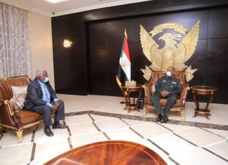 مباحثات بين رئيس مجلس السيادة الانتقالي ووالي سنار مباحثات بين رئيس مجلس السيادة الانتقالي ووالي سنار