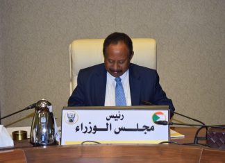 الانتقالية.. بين التمديد والقفز للانتخابات الانتقالية.. بين التمديد والقفز للانتخابات