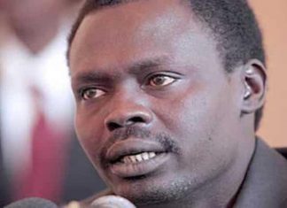 مناوي يتحدث عن لجنة التفكيك والمحكمة الجنائية والحرية والتغيير مناوي يتحدث في حوار مطول عن لجنة التفكيك والمحكمة الجنائية والحرية والتغيير