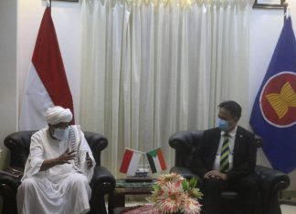 بحث تعزيز التعاون بين جامعة القرآن الكريم والمؤسسات التعليمية باندونيسيا بحث تعزيز التعاون بين جامعة القرآن الكريم والمؤسسات التعليمية باندونيسيا