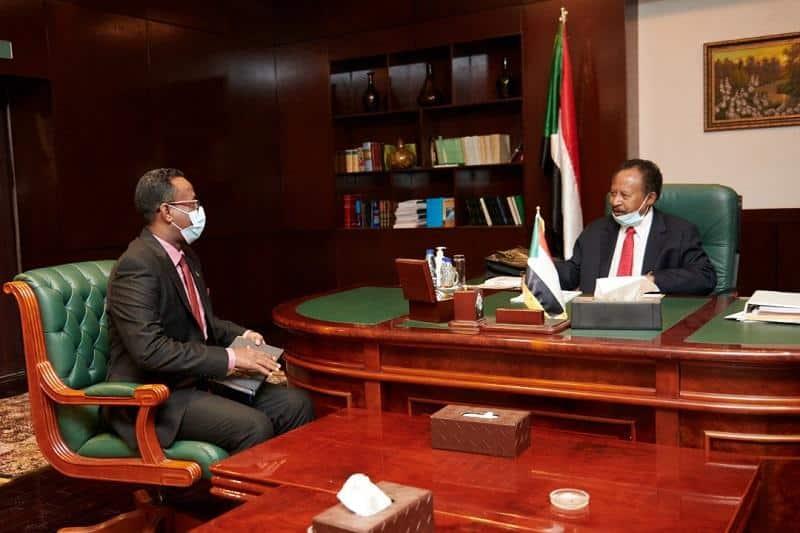 حمدوك يؤكد تذليل العقبات التي تواجه قطاع النقل حمدوك يؤكد تذليل العقبات التي تواجه قطاع النقل