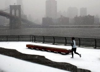 لماذا لا يشعر البعض بالبرد مقارنة بالآخرين؟ لماذا لا يشعر البعض بالبرد مقارنة بالآخرين؟