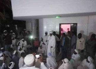 بتوجيه من الميرغني …وفد من الحزب الإتحادي يزور موسى هلال بتوجيه من الميرغني …وفد من الحزب الإتحادي يزور موسى هلال