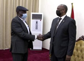 اجتماع بين البرهان والحلو لدفع عجلة مفاوضات السلام اجتماع بين البرهان والحلو لدفع عجلة مفاوضات السلام