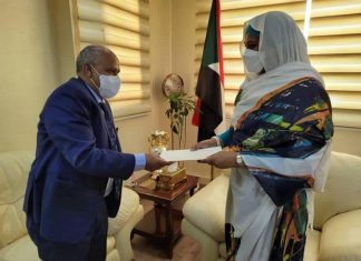 وزيرة الخارجية تتسلم اوراق اعتماد عيسى أحمد سفيرا لاريتريا بالسودان وزيرة الخارجية تتسلم اوراق اعتماد عيسى أحمد سفيرا لاريتريا بالسودان