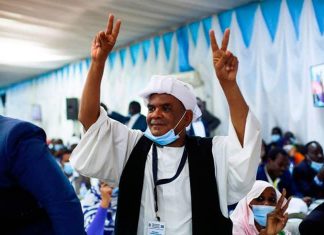 جوبا تتعهد بحل خلافات اتفاق شرق السودان خلال 24 ساعة جوبا تتعهد بحل خلافات اتفاق شرق السودان خلال 24 ساعة