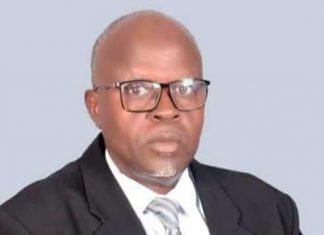 وزير النفط يكشف أسباب رقع أسعار الوقود وزير النفط يكشف أسباب رقع أسعار الوقود