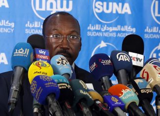 أحمد تقد لسان: لا يمكن تعيين حكام للأقاليم قبل انعقاد مؤتمر الحكم أحمد تقد لسان: لا يمكن تعيين حكام للأقاليم قبل انعقاد مؤتمر الحكم