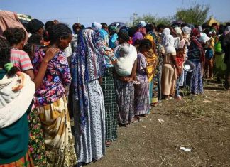 لاجئو إثيوبيا بالسودان.. بين خلاف السياسة وقِيَم (الإنسانية) لاجئو إثيوبيا بالسودان.. بين خلاف السياسة وقِيَم (الإنسانية)