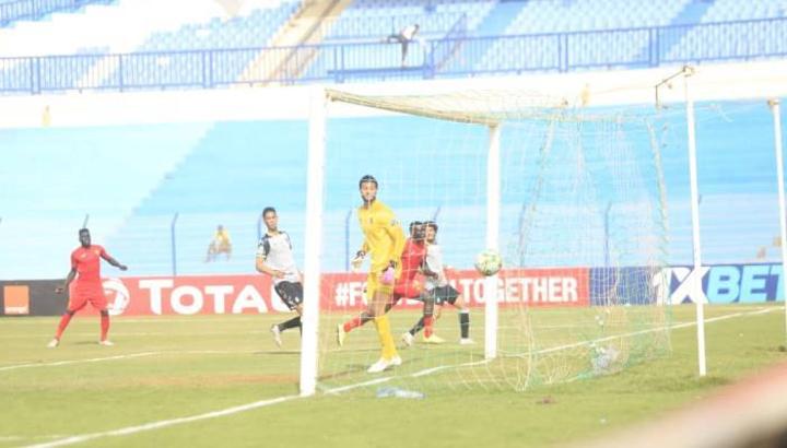 الأهلي المصري ينجو من الهزيمة أمام المريخ السوداني الأهلي المصري ينجو من الهزيمة أمام المريخ السوداني