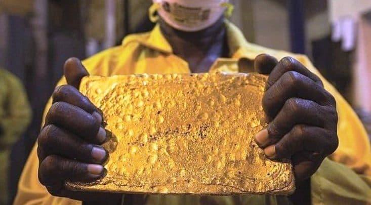 اللجنة التمهيدية للصاغة والمعدنين تكشف عن توقف بيع وشراء الذهب بمناطق الإنتاج اللجنة التمهيدية للصاغة والمعدنين تكشف عن توقف بيع وشراء الذهب بمناطق الإنتاج