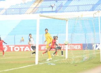 الأهلي المصري ينجو من الهزيمة أمام المريخ السوداني الأهلي المصري ينجو من الهزيمة أمام المريخ السوداني