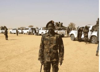 الحركات تتململ.. والشارع يتساءل!.. لماذا التلكؤ في استكمال مؤسسات الحكم؟ الحركات تتململ.. والشارع يتساءل!.. لماذا التلكؤ في استكمال مؤسسات الحكم؟