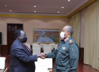 وفد الوساطة يعلن التفاوض مع الحلو 25 مايو إلتقى البرهان وفد الوساطة: يعلن التفاوض مع الحلو 25 مايو