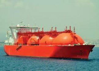 المالية تعجز عن تخليص باخرة تحمل فيرنس خاص بوقود الكهرباء المالية تعجز عن تخليص باخرة تحمل فيرنس خاص بوقود الكهرباء