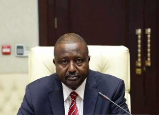 والي جنوب كردفان حامد البشير : المجرم لا قبيلة له ويجب أن لا يُحظي بحاضنة إجتماعية والي جنوب كردفان حامد البشير : المجرم لا قبيلة له ويجب أن لا يُحظي بحاضنة إجتماعية