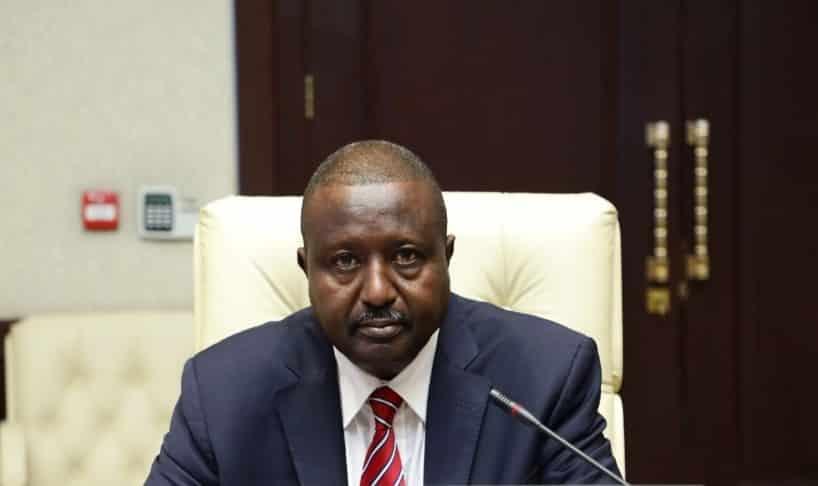 والي جنوب كردفان حامد البشير : المجرم لا قبيلة له ويجب أن لا يُحظي بحاضنة إجتماعية والي جنوب كردفان حامد البشير : المجرم لا قبيلة له ويجب أن لا يُحظي بحاضنة إجتماعية