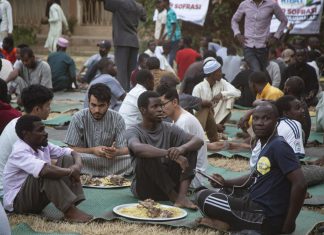 رمضان السودان وثلاثية المعاناة رمضان السودان وثلاثية المعاناة
