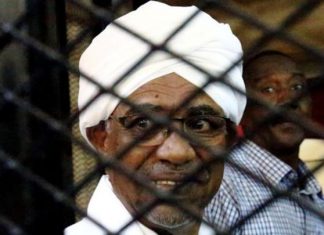 خيوط القضية غامضة.. كيف سيحاكم المخلوع خيوط القضية غامضة.. كيف سيحاكم المخلوع