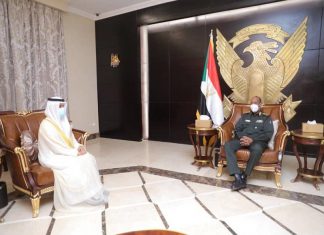 البرهان يبحث مع السفير الإماراتي بالخرطوم دعم وتطوير العلاقات الثنائية البرهان يبحث مع السفير الإماراتي بالخرطوم دعم وتطوير العلاقات الثنائية