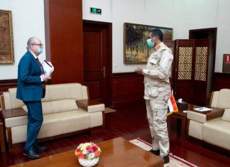 لقاء بين”حميدتي” و”ميشيل” لبحث الأوضاع في تشاد لقاء بين”حميدتي” و”ميشيل” لبحث الأوضاع في تشاد