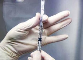 الصحة: الجرعة الثانية من لقاح كورونا في الوقت المناسب ولا مخاوف من التأخير الصحة: الجرعة الثانية من لقاح كورونا في الوقت المناسب ولا مخاوف من التأخير