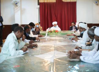 د. حمدوك يؤكد استئناف الحوار مع القائد عبد العزيز الحلو مايو المقبل د. حمدوك يؤكد استئناف الحوار مع القائد عبد العزيز الحلو مايو المقبل