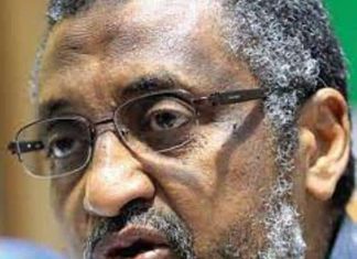 رحلوا في محابسهم قيادات النظام البائد أمام الحكم العدل رحلوا في محابسهم قيادات النظام البائد أمام الحكم العدل