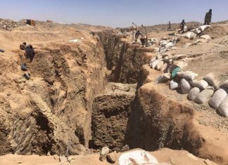 موريتانيا.. توقيف 44 أجنبيا بينهم “سودانيين” كانوا ينقبون عن الذهب موريتانيا.. توقيف 44 أجنبيا بينهم “سودانيين” كانوا ينقبون عن الذهب