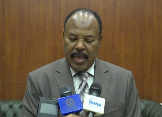 والي جنوب دارفور يستنكر اشتراك نظاميين في سرقة مقار اليوناميد والي جنوب دارفور يستنكر اشتراك نظاميين في سرقة مقار اليوناميد