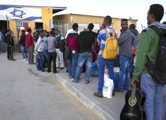 اتفاق سري بين السودان وإسرائيل لإعادة لاجئين اتفاق سري بين السودان وإسرائيل لإعادة لاجئين