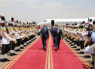 الرئيس الإريتري يبحث 4 ملفات ساخنة في الخرطوم الرئيس الإريتري يبحث 4 ملفات ساخنة في الخرطوم