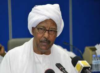 التحقيق مع “نافع” و”عبد الرحيم” حول حيازة مشاريع استثمارية التحقيق مع “نافع” و”عبد الرحيم” حول حيازة مشاريع استثمارية