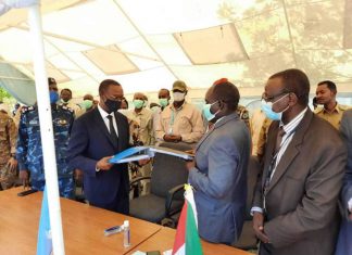 والي وسط دارفور يتسلم اخر مقرات اليوناميد بالولاية والي وسط دارفور يتسلم اخر مقرات اليوناميد بالولاية