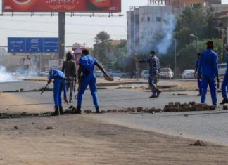 أربع مصالحات يحتاجها السودان: الجيش والشعب والقبائل وقوى الثورة والتغيير والتيارات الفكرية أربع مصالحات يحتاجها السودان: الجيش والشعب والقبائل وقوى الثورة والتغيير والتيارات الفكرية