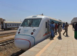 إنطلاقةرحلات قطار الجزيرة غدا الثلاثاء بعد توقف منذ يناير الماضي إنطلاقةرحلات قطار الجزيرة غدا الثلاثاء بعد توقف منذ يناير الماضي