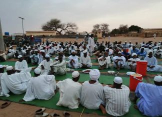 ضعف قوى الحرية والتغيير يغري التيار الاسلامي بالعودة إلى المشهد السياسي بقوة ضعف قوى الحرية والتغيير يغري التيار الاسلامي بالعودة إلى المشهد السياسي بقوة