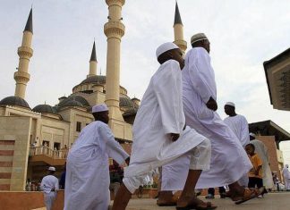 عيد الفطر في السودان… فرحة وبهجة وصلة رحم عيد الفطر في السودان… فرحة وبهجة وصلة رحم