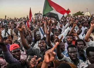 مؤتمر باريس يفتح آفاق الدعم الدولي للحكومة المدنية في السودان مؤتمر باريس يفتح آفاق الدعم الدولي للحكومة المدنية في السودان