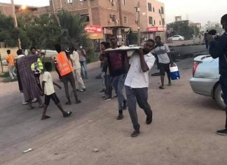 استمرار اعتصام مستشفى التمييو للشهر الثاني استمرار اعتصام مستشفى التمييو للشهر الثاني