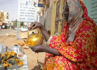 ولاية الخرطوم :لا توجد حملات “كشة” تستهدف “ستات الشاي” ولاية الخرطوم :لا توجد حملات “كشة” تستهدف “ستات الشاي”