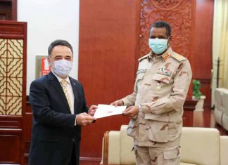 حميدتي يتلقى دعوة لزيارة تركيا حميدتي يتلقى دعوة لزيارة تركيا