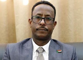 وزير النقل: لا اتجاه لبيع أو خصخصة ميناء بورتسودان وزير النقل: لا اتجاه لبيع أو خصخصة ميناء بورتسودان