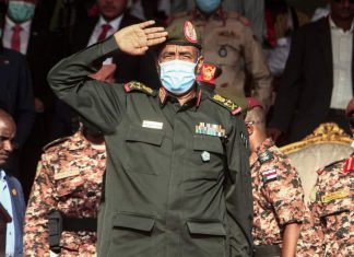 تقرير جديد لـ”هيومن رايتس ووتش”: الجيش إستخدام القوة المميتة ضد المتظاهرين تقرير جديد لـ”هيومن رايتس ووتش”: الجيش إستخدام القوة المميتة ضد المتظاهرين