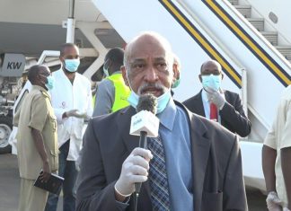 مدير الطيران المدني يكشف التفاصيل الكاملة لعودة مواطنين سودانيين من الهند مدير الطيران المدني يكشف التفاصيل الكاملة لعودة مواطنين سودانيين من الهند