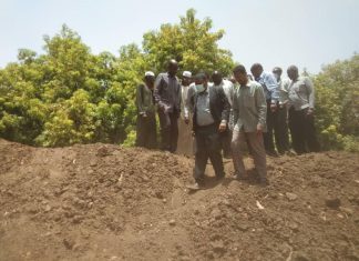 (ترس) بطول 4 كيلو متر وارتفاع 3 امتار للوقاية من الفيضانات شمال الخرطوم (ترس) بطول 4 كيلو متر وارتفاع 3 امتار للوقاية من الفيضانات شمال الخرطوم