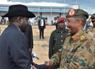 سلفاكير والبرهان وحمدوك يناشدان عبدالواحد نور للانضام لمسيرة السلام سلفاكير والبرهان وحمدوك يناشدان عبدالواحد نور للانضام لمسيرة السلام